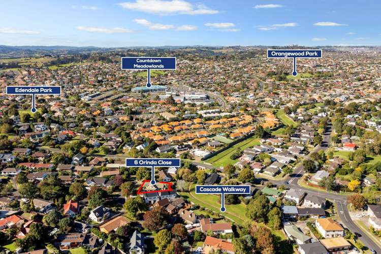 6 Orinda Close Botany Downs_21