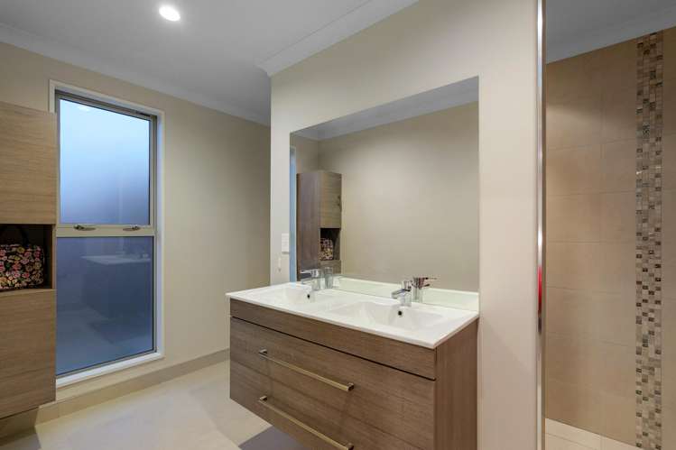 58 Kotuku Crescent Woolston_11