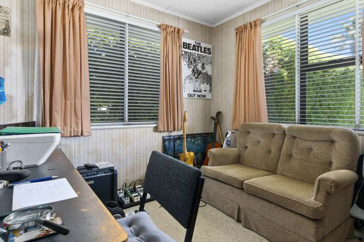 24 School Road Te Atatu South_15