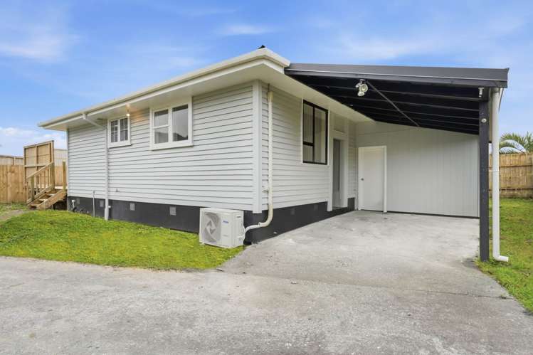5 Manston Road Mangere_14