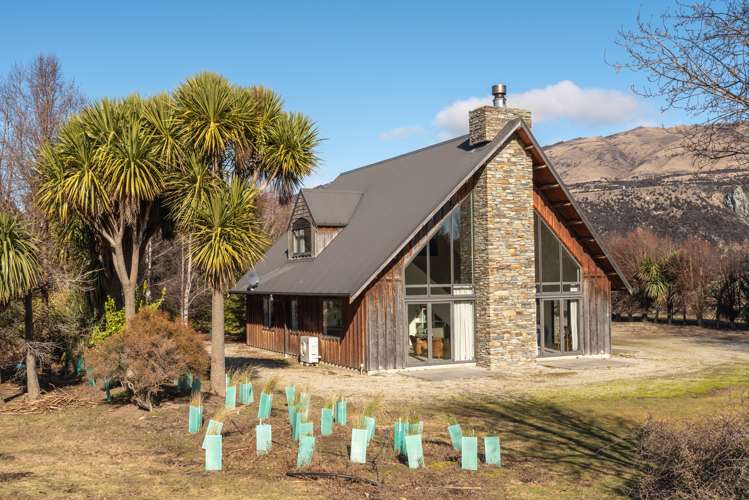 Willowbank Road Queensberry_8