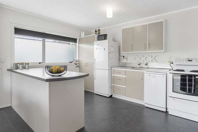 11a Bellevue Road Brookfield_4