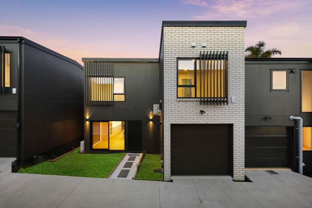 Lot 3/18 Sunnyhill Crescent Sunnyhills_1