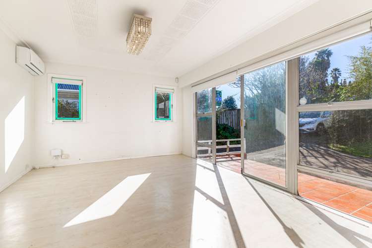 157 Hillsborough Road Hillsborough_5