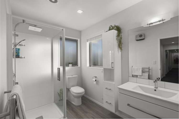 45 Bassett Street Burwood_10