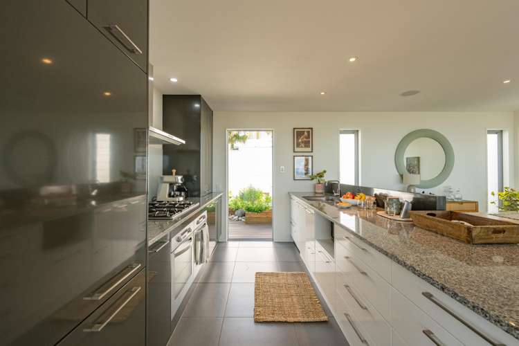 64 Bay View Road Atawhai_5