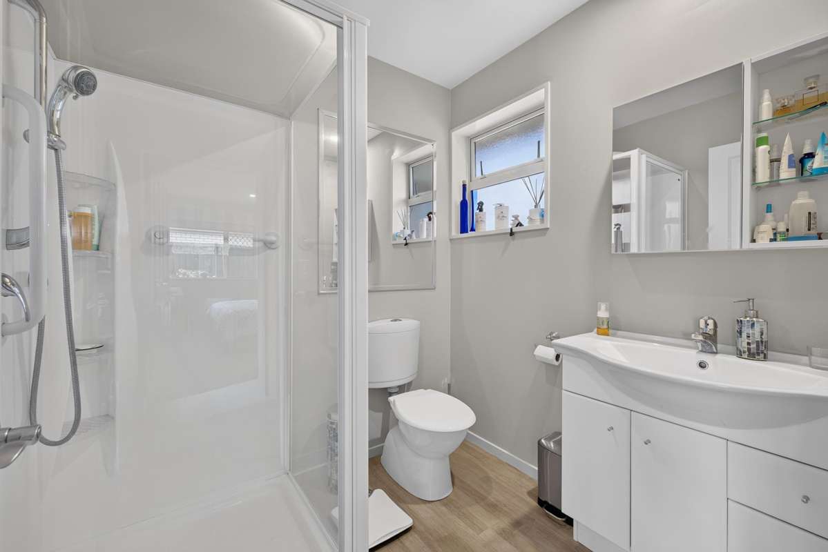 16A Achilles Street_5