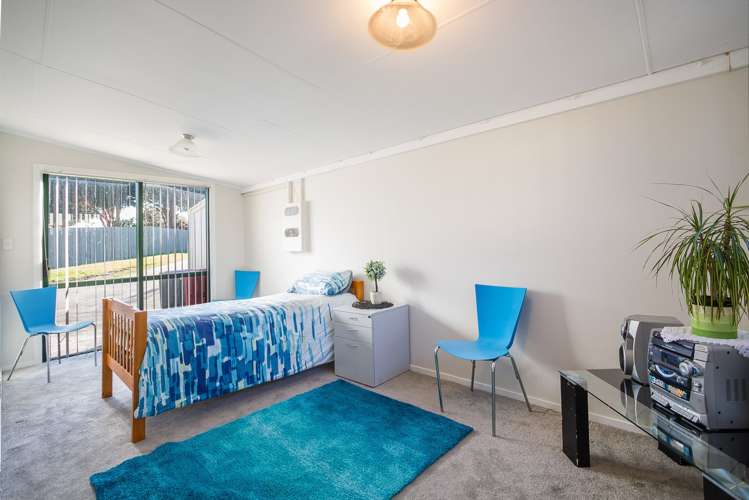 2/9 Barcroft Place Clendon Park_8