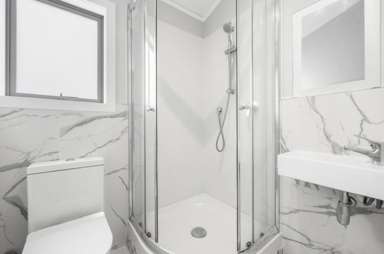 7 & 7A Litchfield Place_4