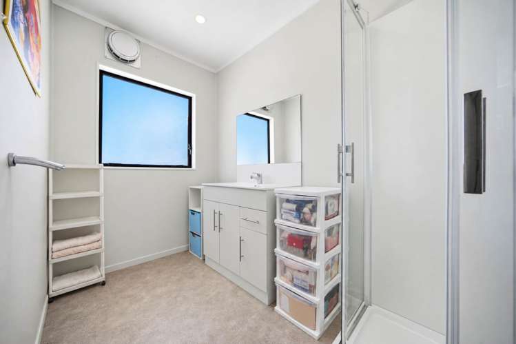 1/3 Witheford Drive Bayview_6