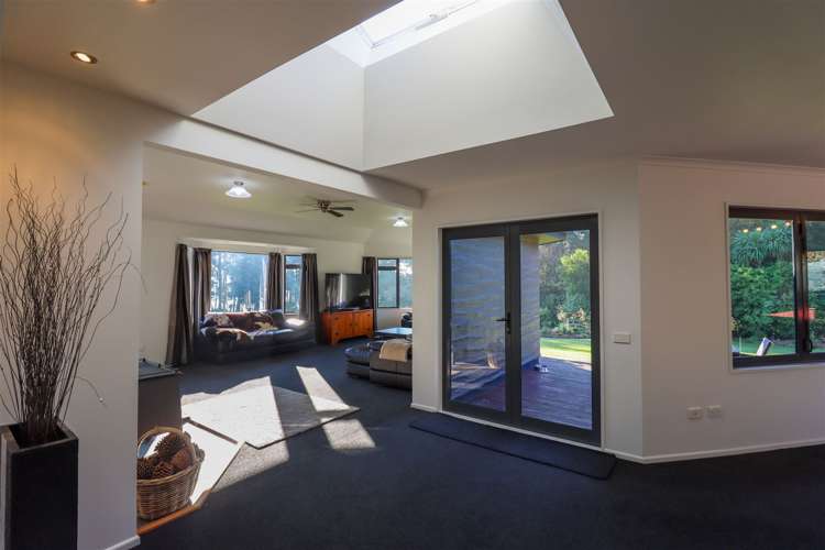 426 Doake Road Levels Valley_4