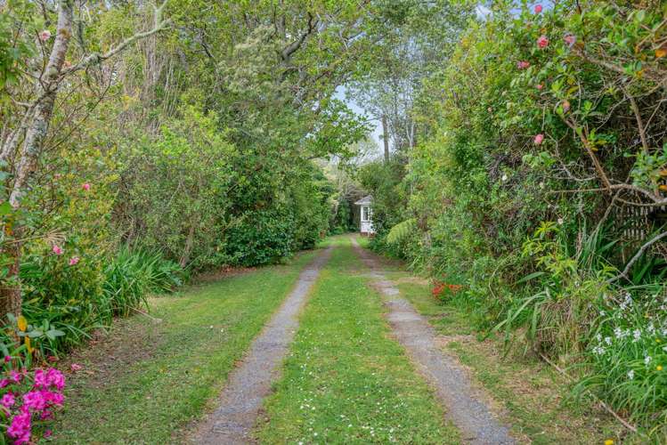 4 Karaka Street Otaki Beach_26