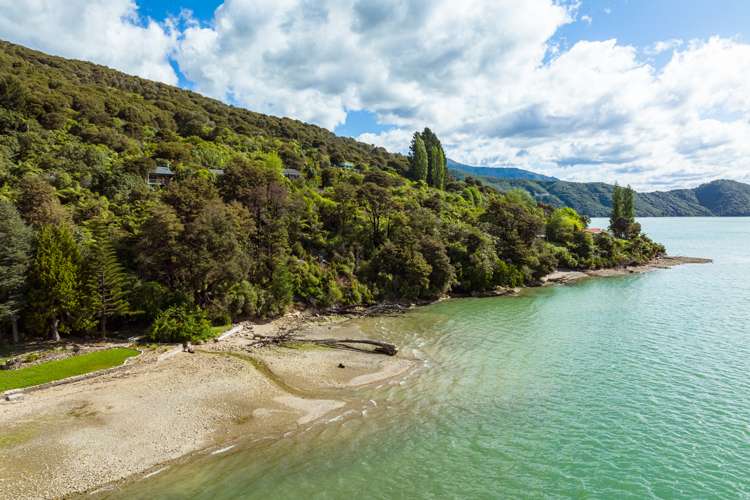 672 Moetapu Bay Road Anakiwa and Surrounds_29