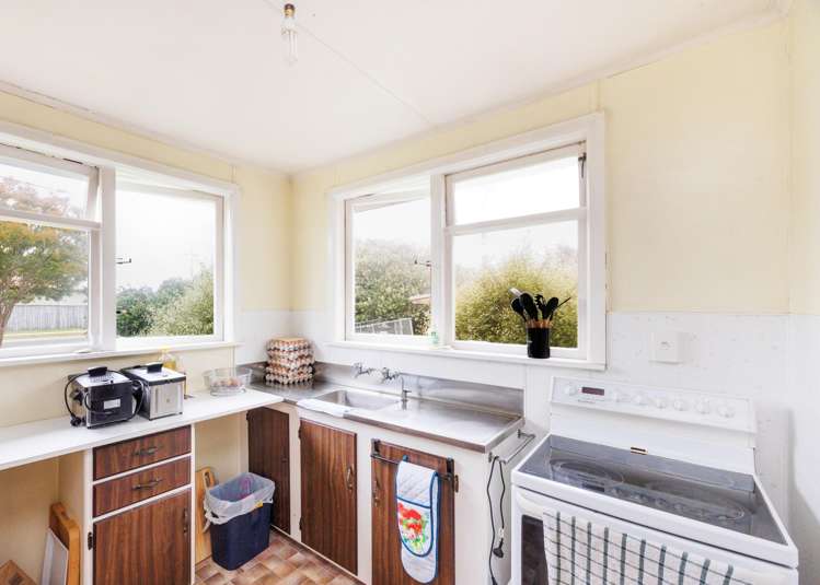 16 Hendersons Line Marton_17