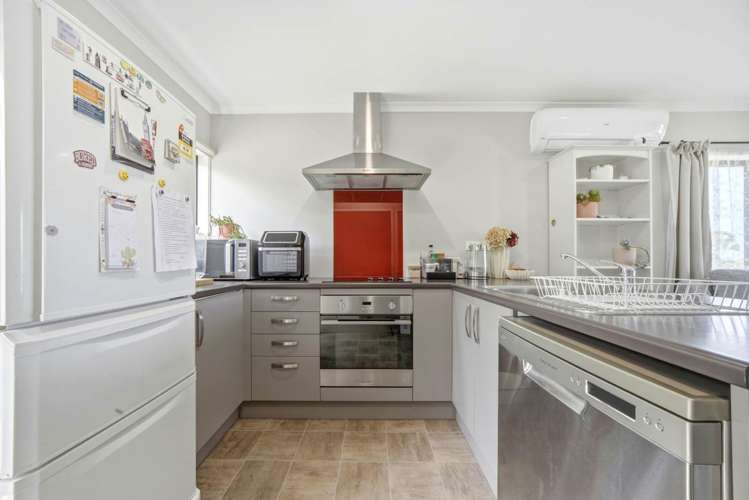 10 Stredwick Drive Torbay_24