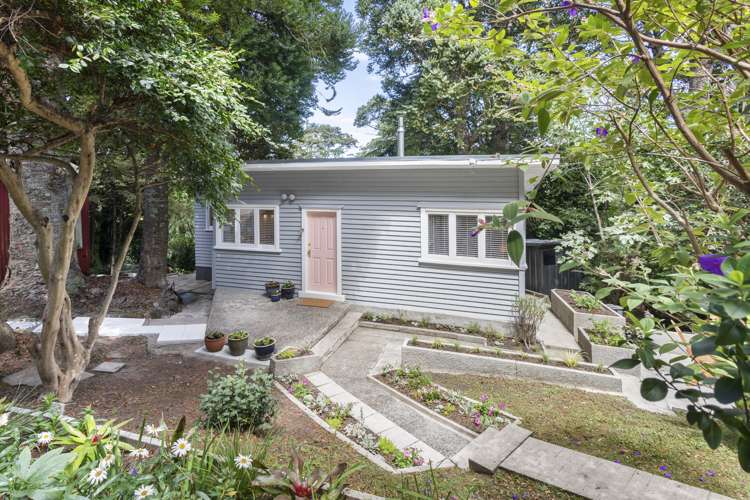 33 York Road Titirangi_22