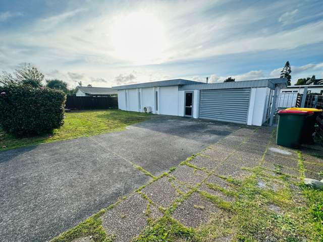 MASSIVE 5 BEDROOM HOME - NOW READY FOR YOU