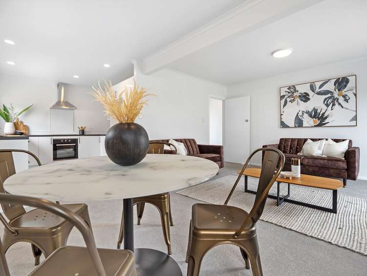 15 Odette St Bader_3