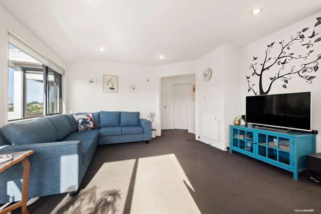 6/12 Wernham Place Northcote_2