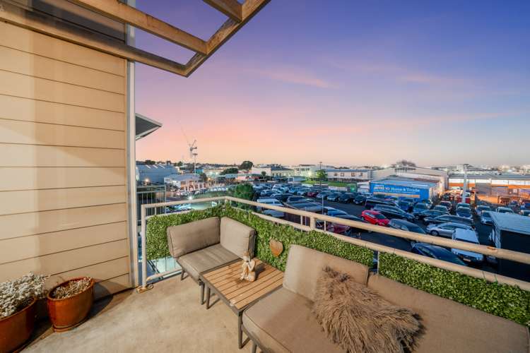 4b/51 Princes Street Onehunga_1