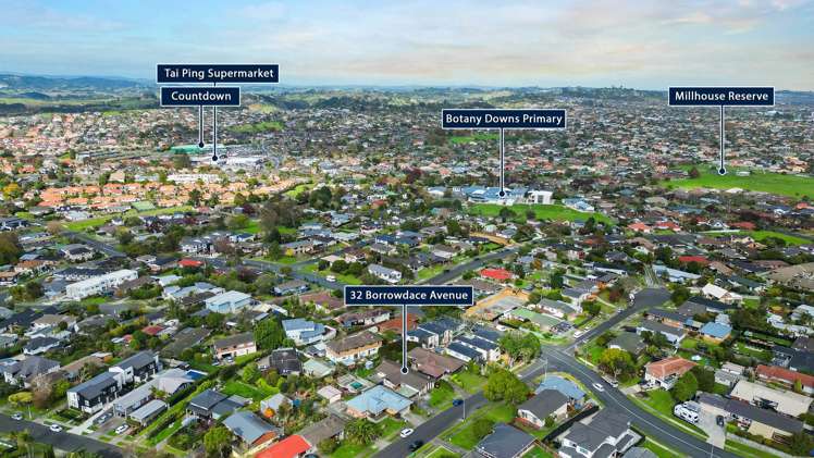 32 Borrowdace Avenue Botany Downs_18