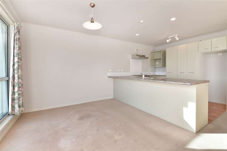 11/340 Gulf Harbour Drive Gulf Harbour_15