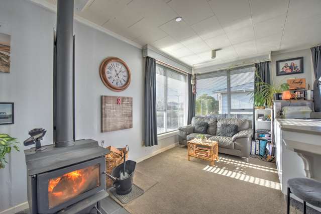 25 Burns Street Mataura_4