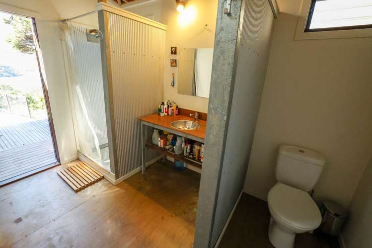 356 & 358 Blind Bay Road Great Barrier Island_25