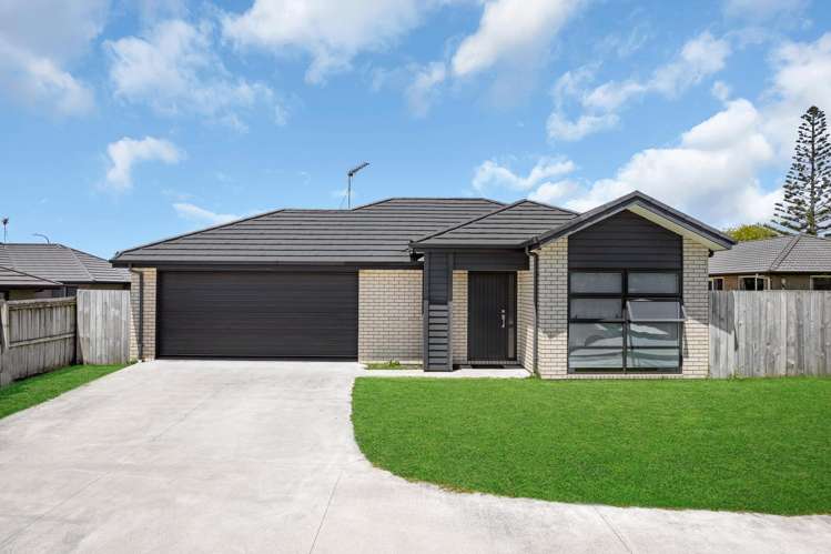 28 Regis Park Drive_0