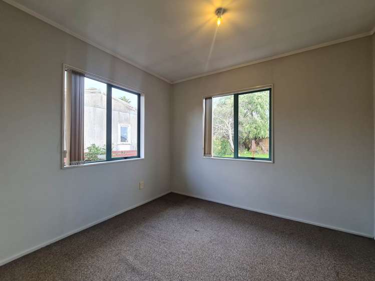 12A Grantham Road Papatoetoe_7