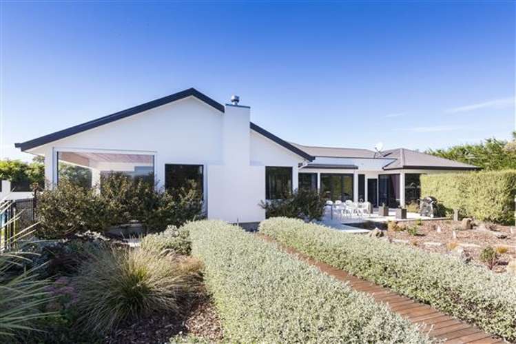 739 Hills Road Marshland_36