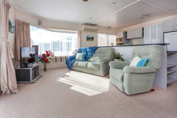 109 Waverley Place Whangamata_2