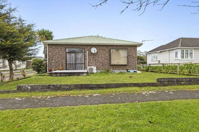 Charming 3BR Home with a Big outdoor Area!