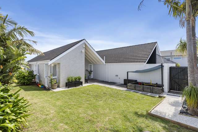 2/120a Birkdale Road Birkdale_3