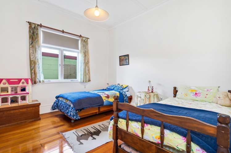 4 School Lane Regent_17