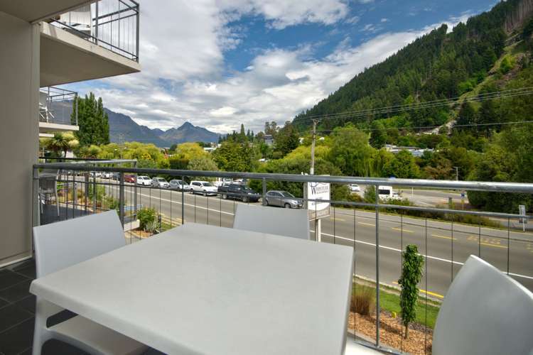 3/15 Gorge Road Queenstown_11