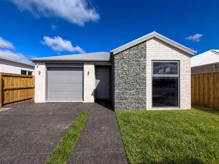 24 Estival Drive_0