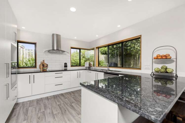 238b Papamoa Beach Road Papamoa_11