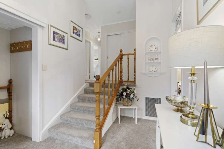 4 Harewood Grove Pinehaven_8