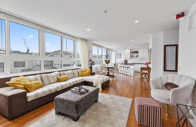 6/33 Hania Street Mount Victoria_0