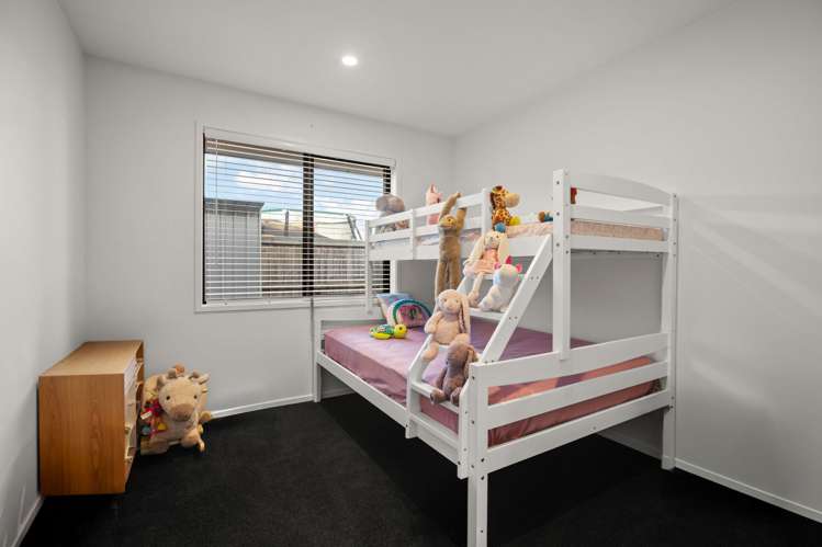21 Sandstone Crescent Rolleston_12