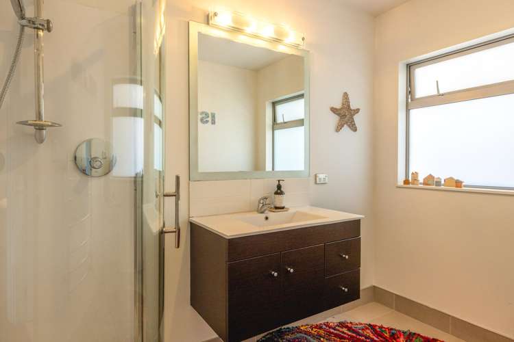 28D Beatty Parade Surfdale_19