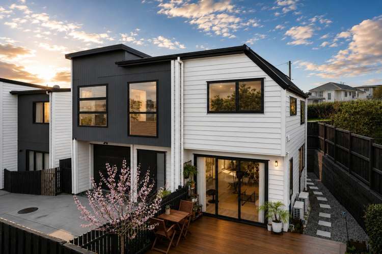 82E White Swan Road Mt Roskill_0