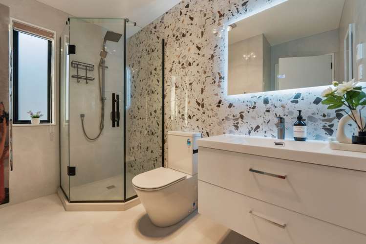 26 Ridgehill Rise Flat Bush_28