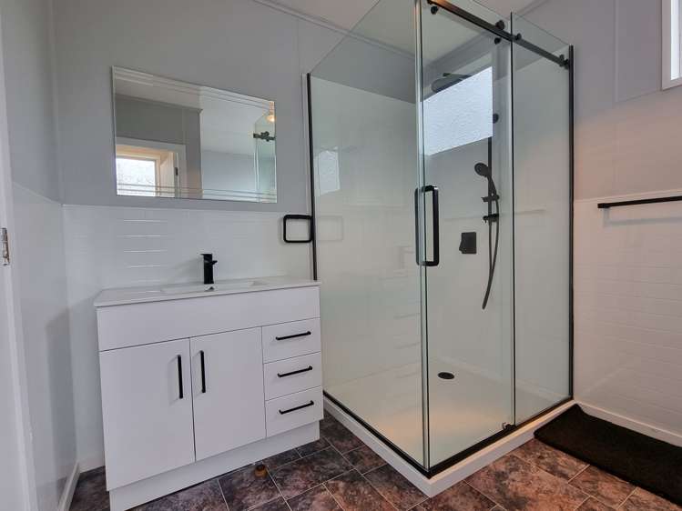 904 State Highway 7 Dobson_3