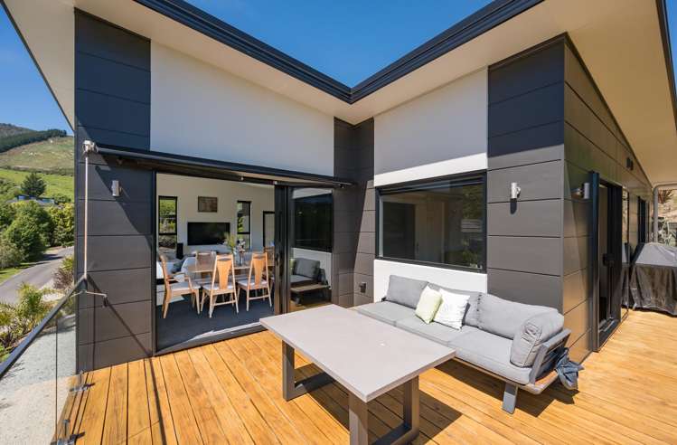 4 Kingfisher Lane Stoke_22