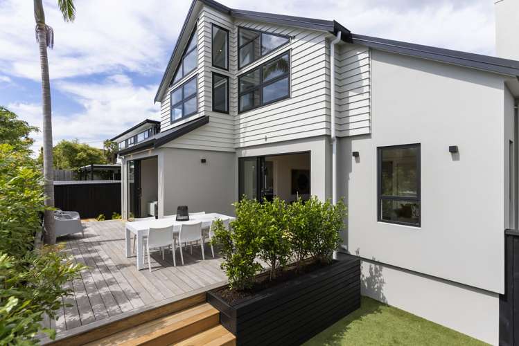 17 Carnarvon Avenue Glendowie_15