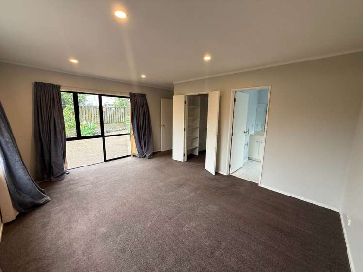 3 Jan Higgins Place Golflands_8