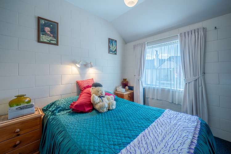 2e Church Street Akaroa_19