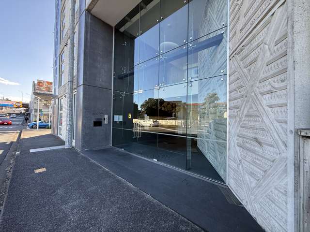 506/246 Khyber Pass Rd Grafton_2